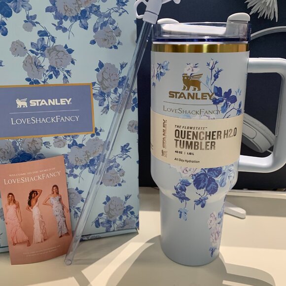 stanley Other - Refreshing Everblooming Rosettes